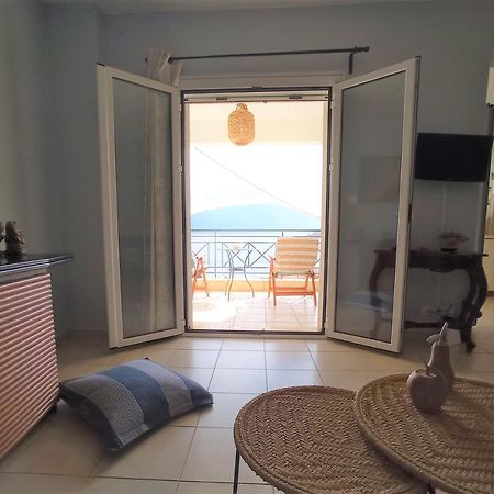 G Apartment In Agia Efimia Ngoại thất bức ảnh